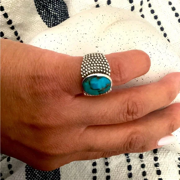 Michael Dawkins Turquoise and Silver Ring - Picture 8 of 8